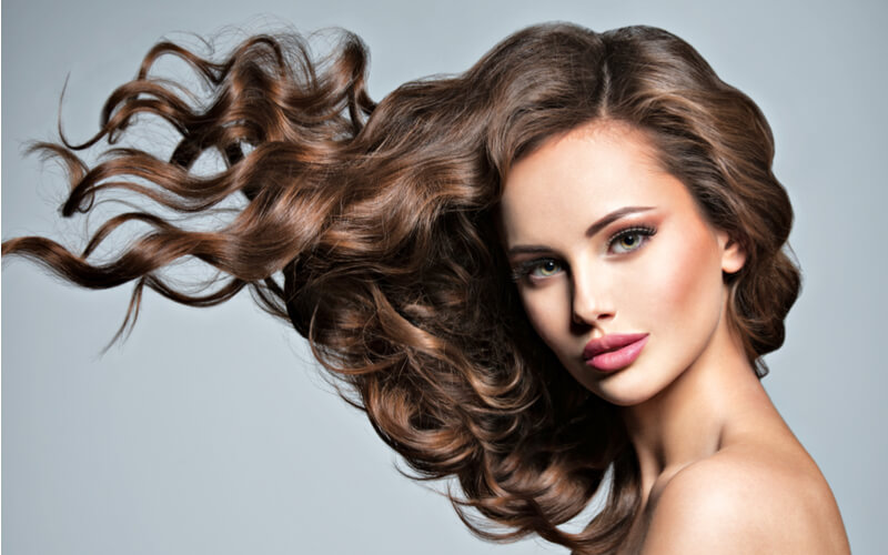 lady with curly hair