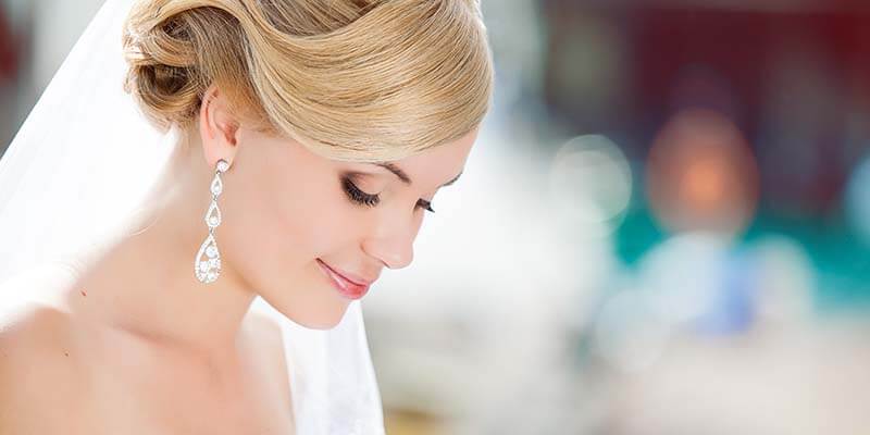 sleek blonde bridal hair